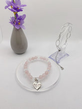 Cargar imagen en el visor de la galería, Made with Love Bracelet

