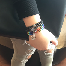 Cargar imagen en el visor de la galería, Wrap Bracelet Mixed Stones
