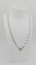 Cargar y reproducir el video en el visor de la galería, Glass Pearl  Double Chain Necklace
