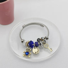 Cargar imagen en el visor de la galería, Fashion Bear Bracelet
