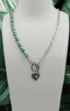 Cargar imagen en el visor de la galería, Jade Gemstone Chain Necklace
