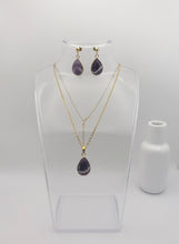 Cargar imagen en el visor de la galería, Natural Stone Necklace and Earrings
