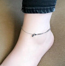 Cargar imagen en el visor de la galería, Retro Simple Chain
