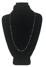 Cargar imagen en el visor de la galería, Curb Sterling Silver Necklace
